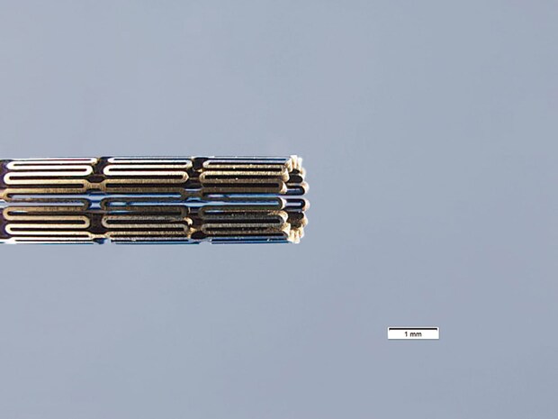 Detalle de un estent de nitinol