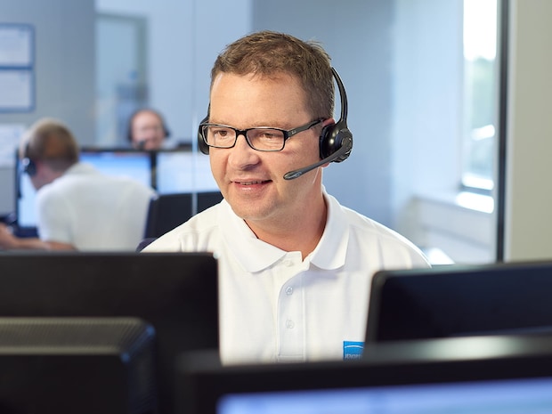 Customer service Servicio de atención al cliente 24 horas